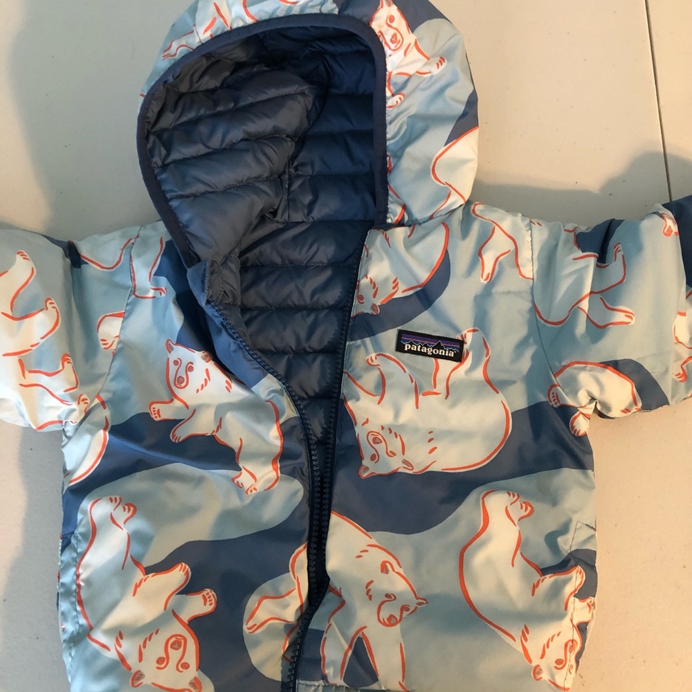 Patagonia-Baby Reversible Down Sweater Hoody 2T